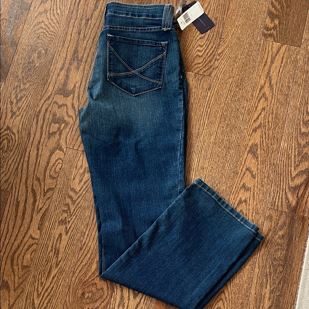 NWT NYDJ Dark Blue Straight Leg Original Slimming Fit Jeans size 10